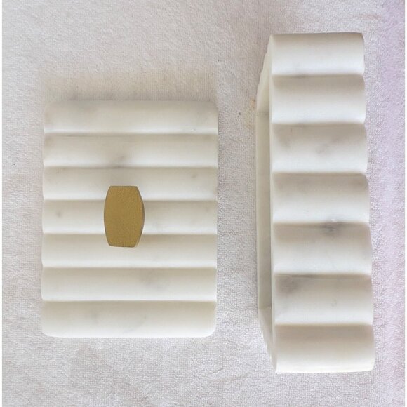 Vintage Marble Alabaster Fluted Vanity Jewelry Trinket Box 7 x 5 x 3 Gold Handle - Picture 7 of 9